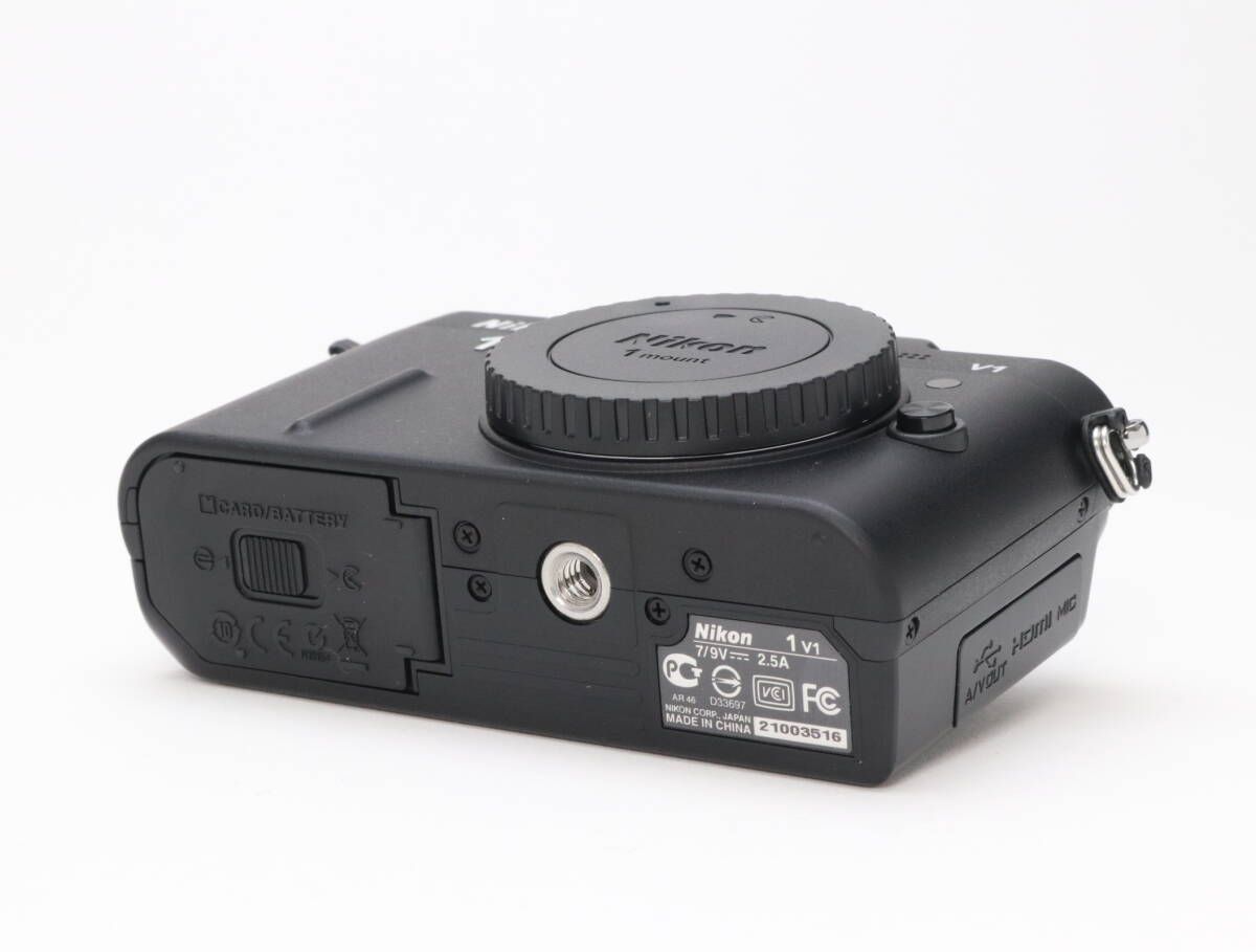 極上品◆Nikon 1 V1 ボディ ブラック◆シャッター回数3460回のみ♪ 極上品◇Nikon 1 V1 ボディ ブラック◇シャッター回数3460回のみ♪ ニコン