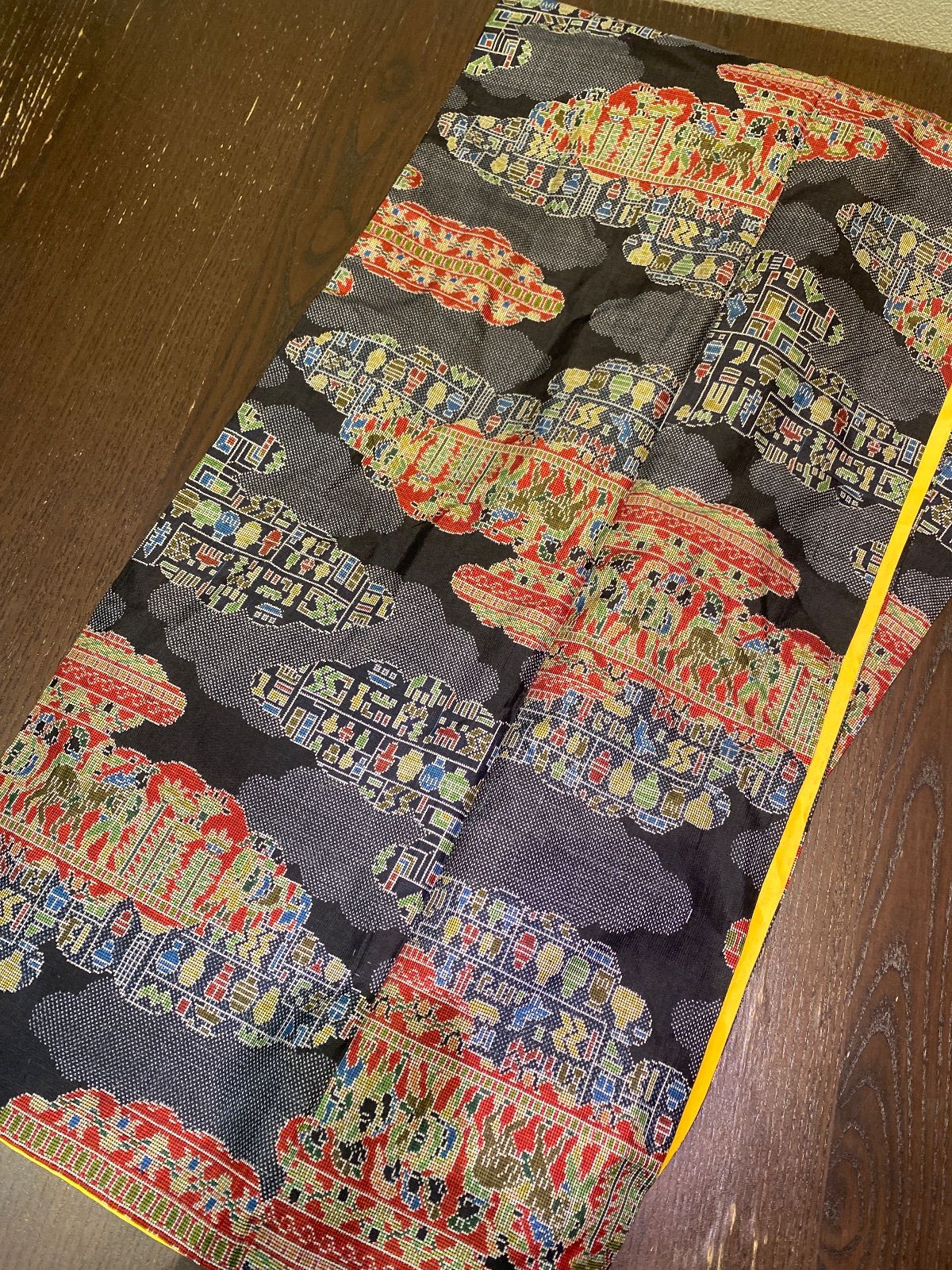 まとめ売り】正絹大島紬7枚 リメイク素材 ハンドメイド向け - メルカリ