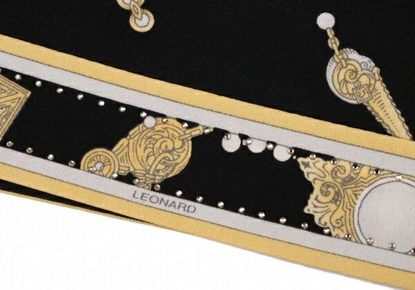 ◎限定お値下❗️★レオナール金ボタンが映えるロゴ入白花クラシカル黒ロングカーデ ◎限定お値下❗️☆レオナール金ボタンが映えるロゴ入白花クラシカル