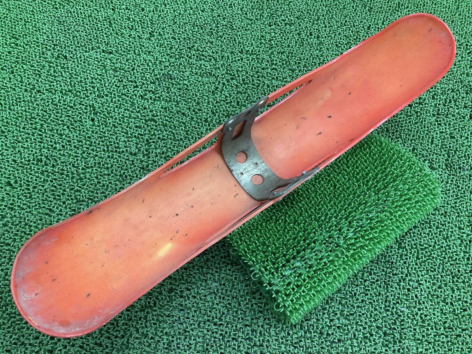 RZ250 フロントフェンダー 赤 4L0 ヤマハ 純正 中古 バイク 部品 4L3