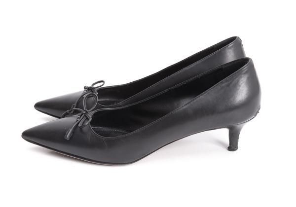 プラダPRADA リボンデザインレザーヒールパンプス 黒39(25.5位) - メルカリ