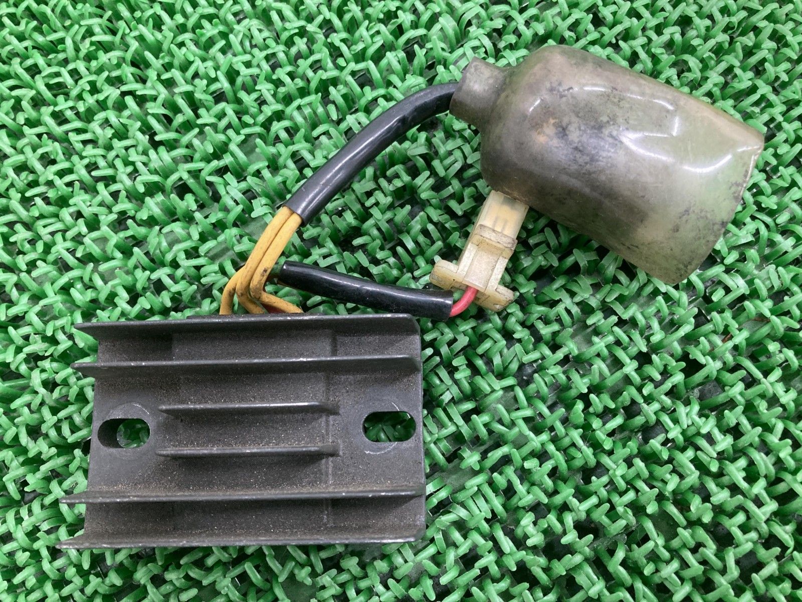 XR 250 レギュレター ホンダ バイク 部品 レギュレーター レクチファイア 機能的問題なし 品薄 品 車検 Ki