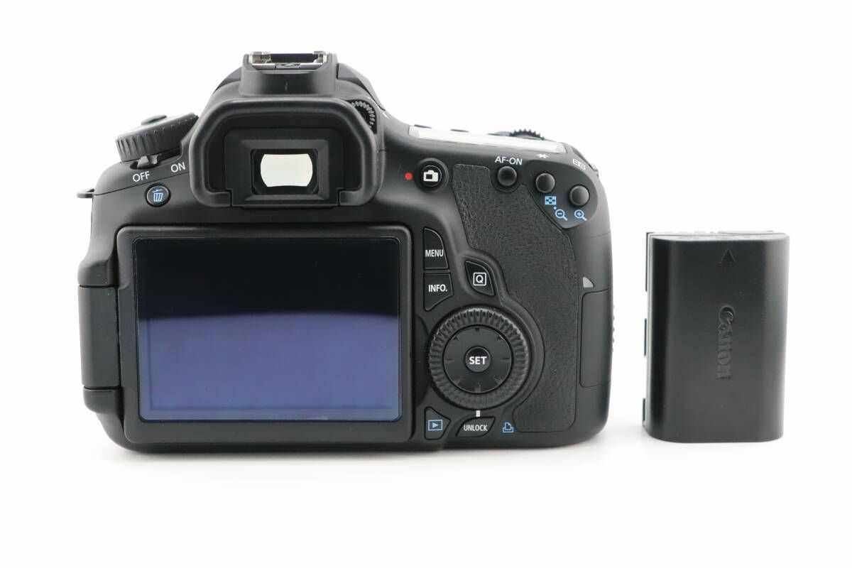 ☆極上品☆キヤノン CANON EOS 60D ボディ 充電器付☆ W1210＃3905