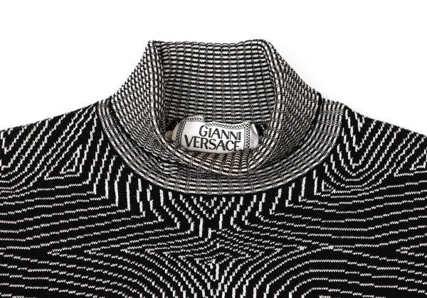GIANNI VERSACE 美品 ジャガードニット 大きいサイズ 54 GIANNI VERSACE 美品 ジャガードニット 大きいサイズ 54 GIANNI