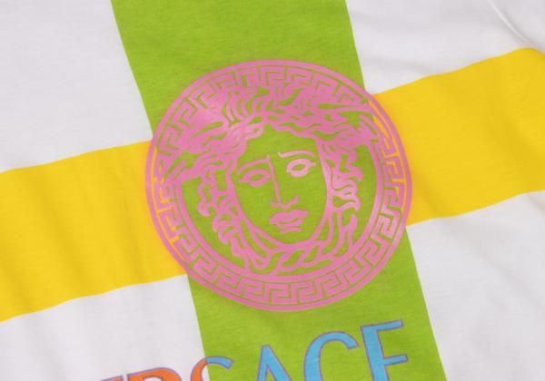 ヴェルサーチ ジーンズクチュールVERSACE JEANS COUTURE コットンロゴプリントTシャツ 白マルチS