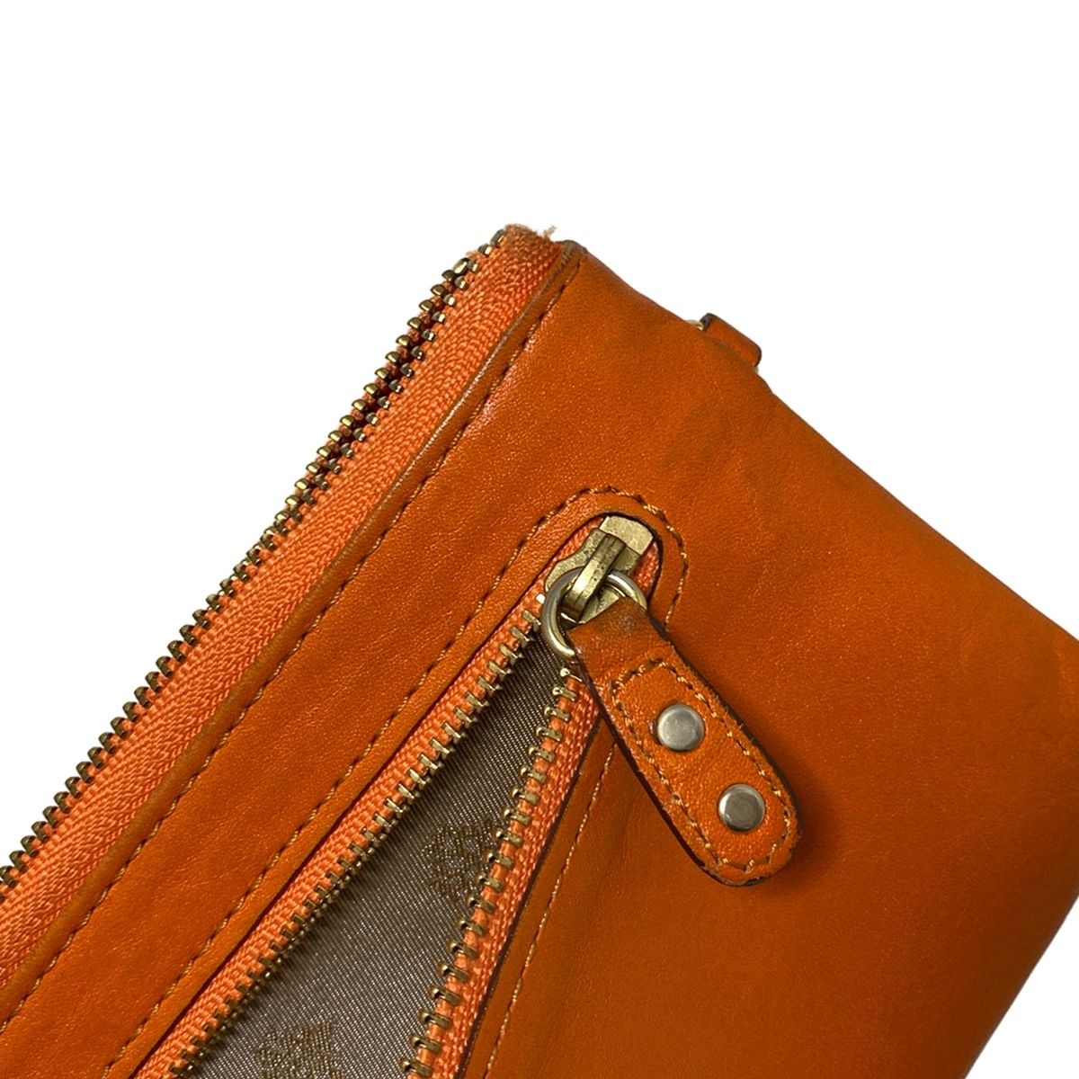 Dakota(ダコタ) 長財布 - オレンジ L字ファスナー レザー - メルカリ