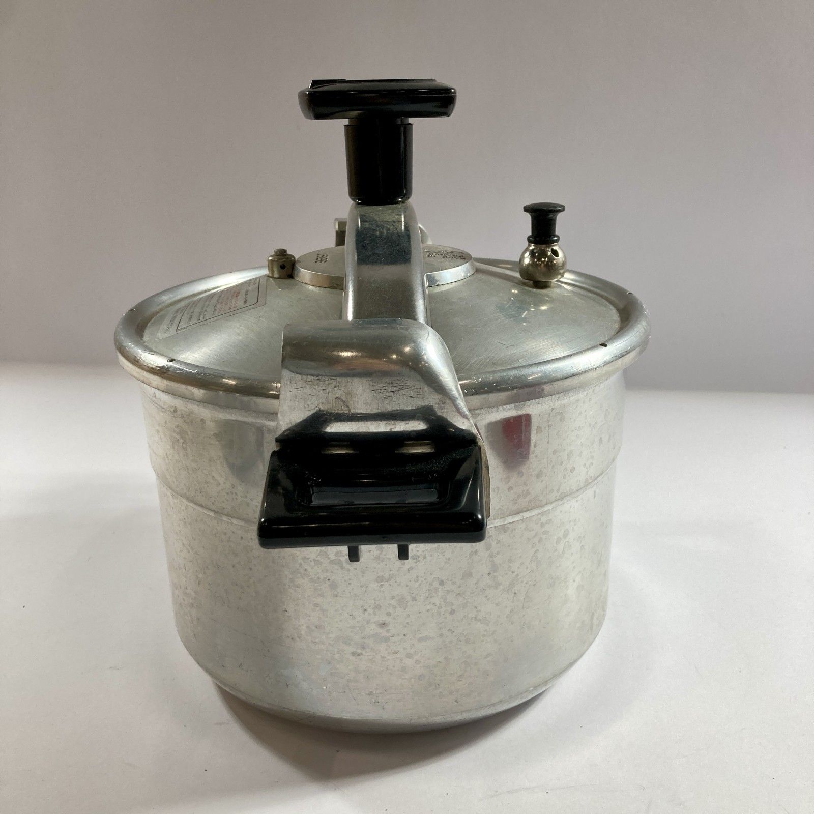 ☆ 希少 SEB セブ 家庭用圧力鍋 調理器具 昭和レトロ 6ℓ 現状品 2.75kg