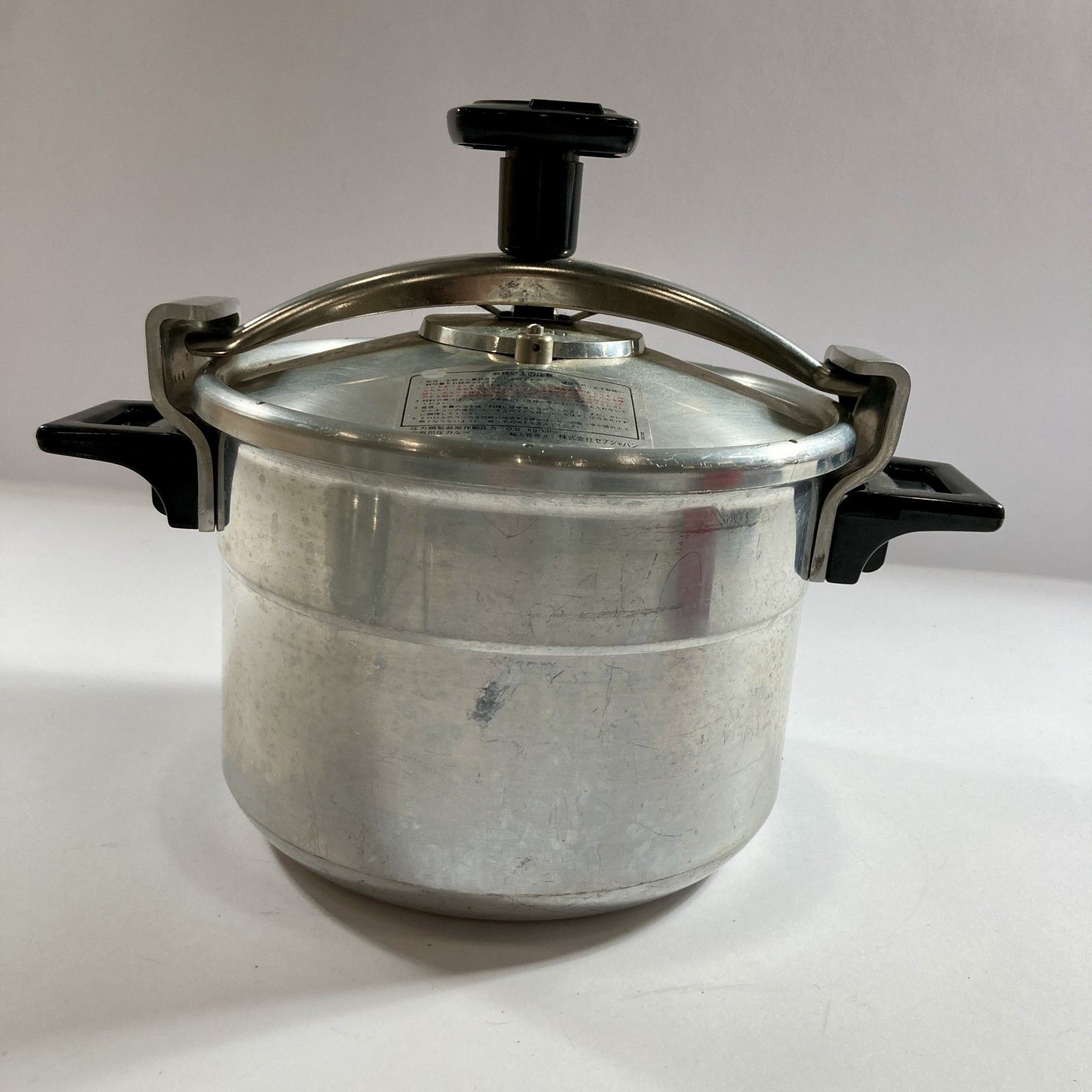 ☆ 希少 SEB セブ 家庭用圧力鍋 調理器具 昭和レトロ 6ℓ 現状品 2.75kg ☆ 希少 SEB セブ 家庭用圧力鍋 調理器具 昭和レトロ 6ℓ 現状品 2.75kg