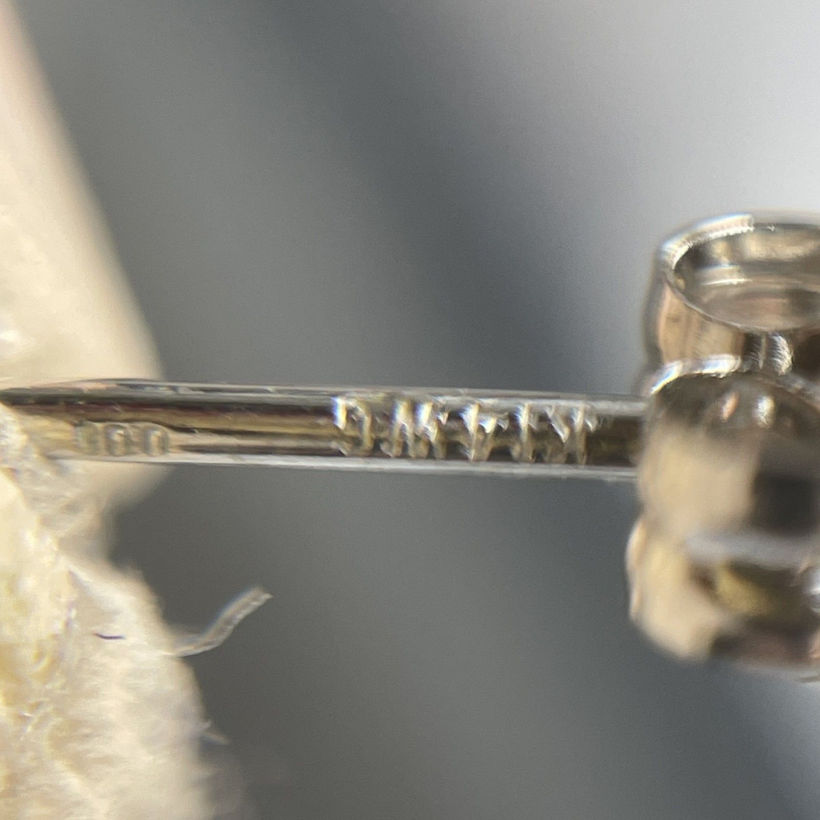 ☆ K14WG刻印 14金 ホワイトゴールド リボンモチーフピアス 両耳ピアス