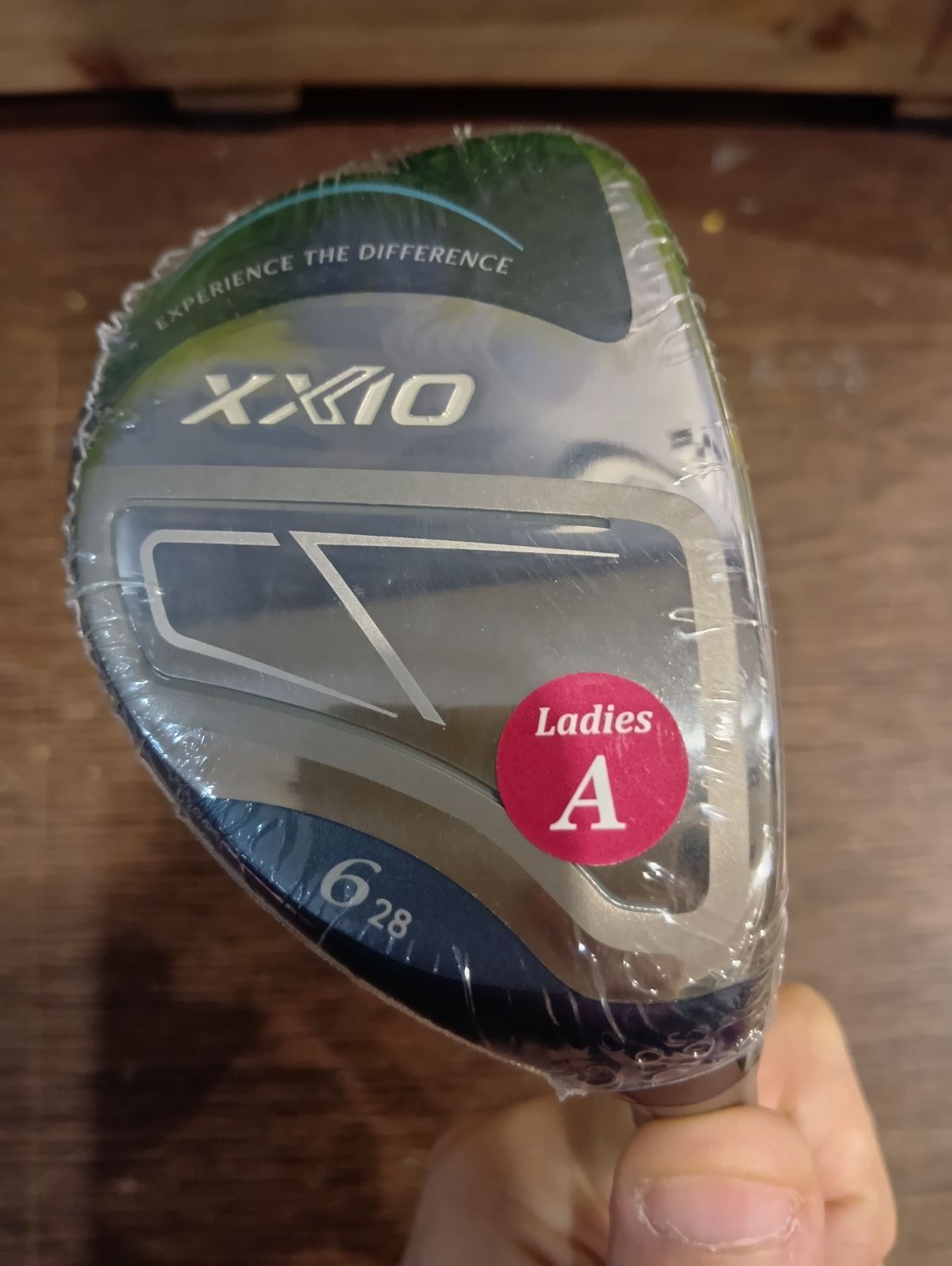 Ut ♥品 XXIO 14 ＃6 A ゼクシオ レディース ハイブリッド ブルー 右用 MP 1400 L カーボンシャフト DUNLOP ゴルフクラブ 2026年モデル 日本