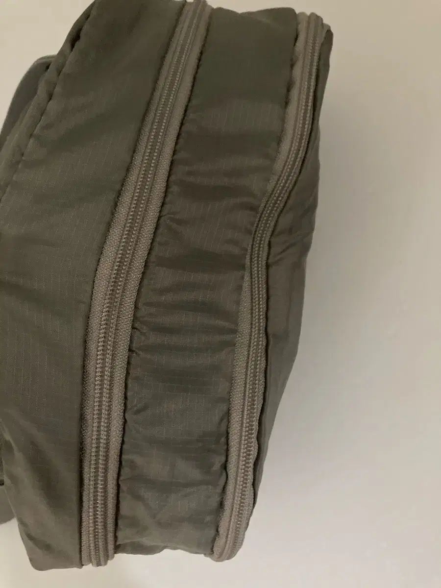 ナショナルジオグラフィック クロスバッグ