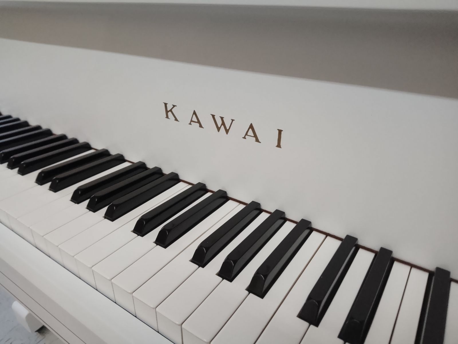 デイジー カワイピアノBL 71