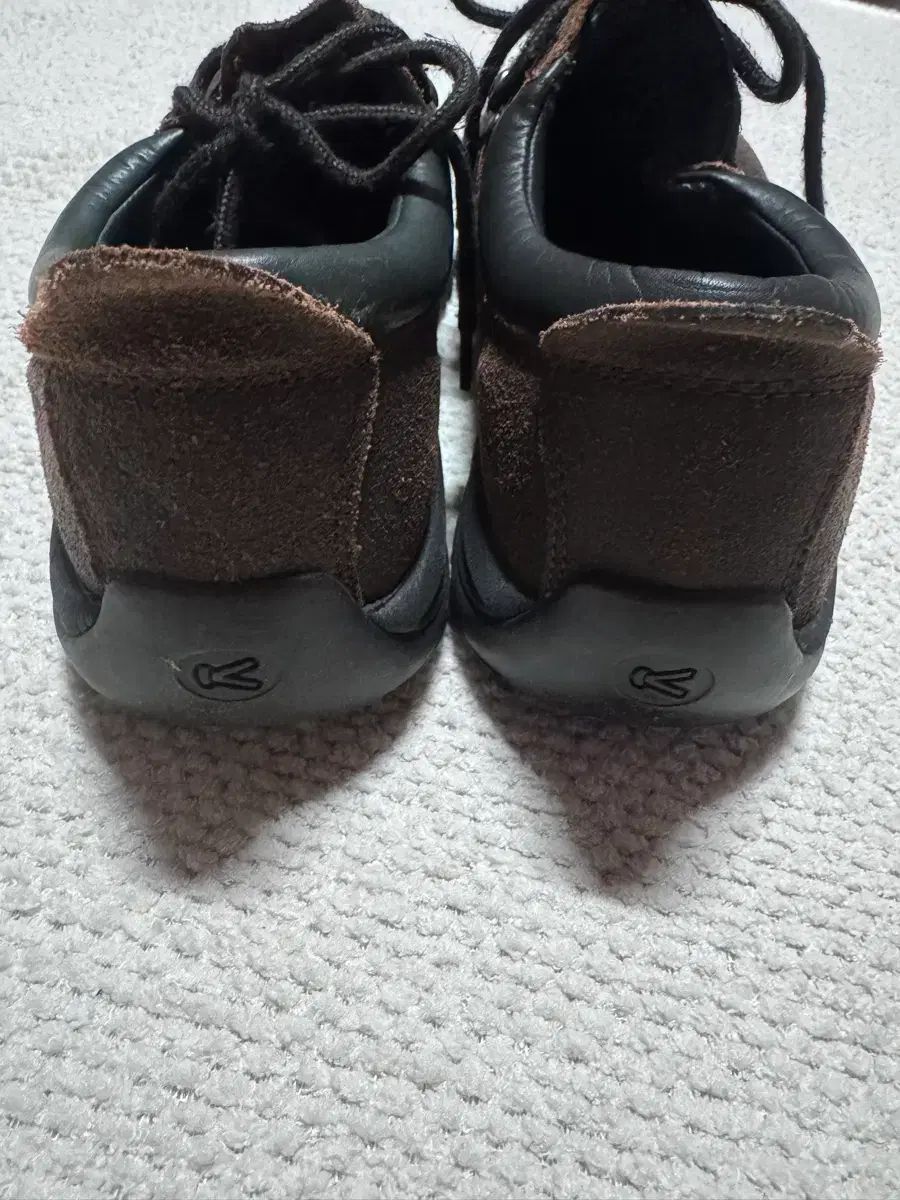  KEEN XT-0505 ハイキング ブラウン 登山靴 トレッキングシューズ アウトドアシューズ