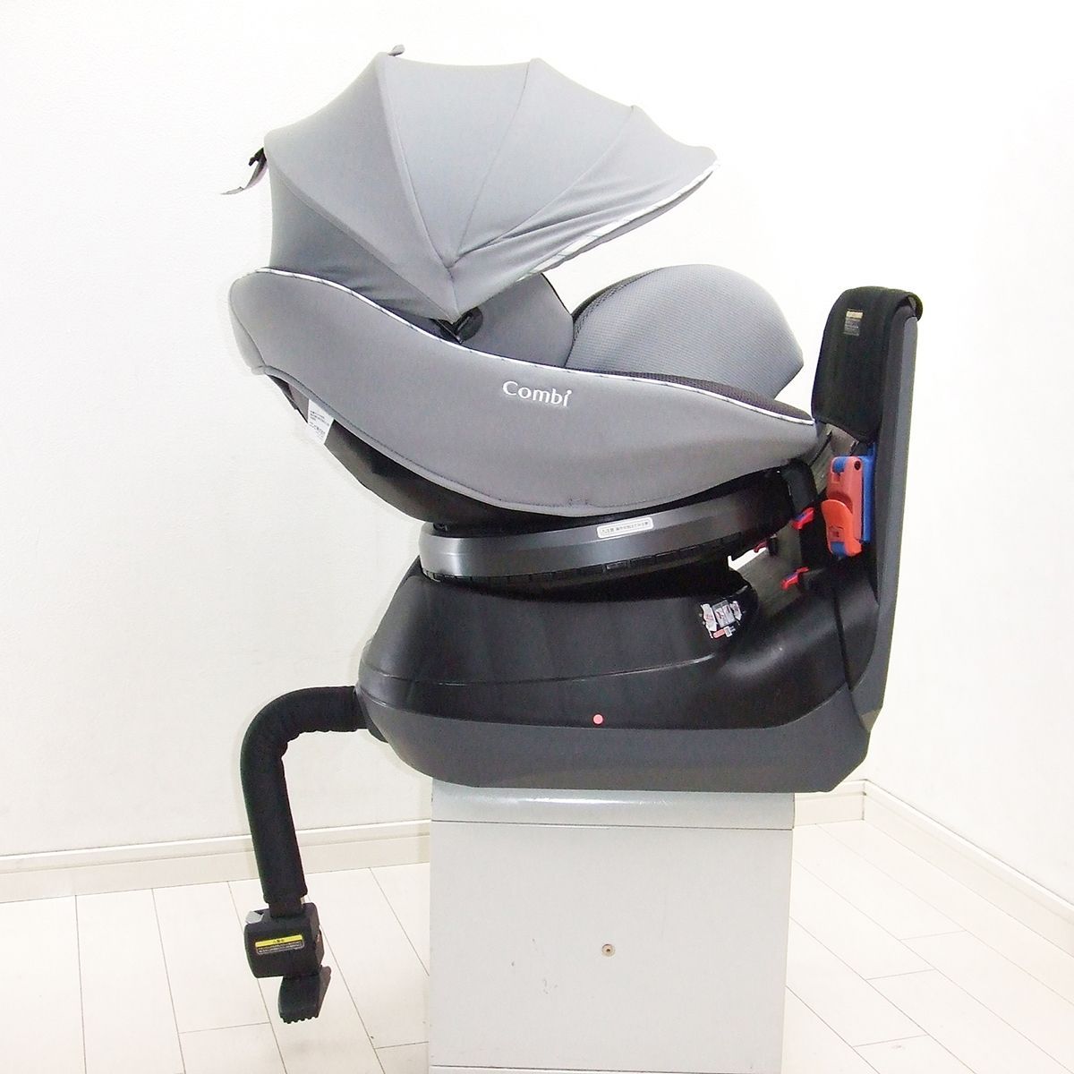 美品 チャイルドシート 中古 コンビ クルムーヴ スマート エッグ