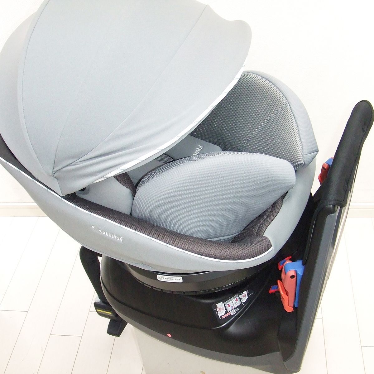 コンビ クルムーヴ