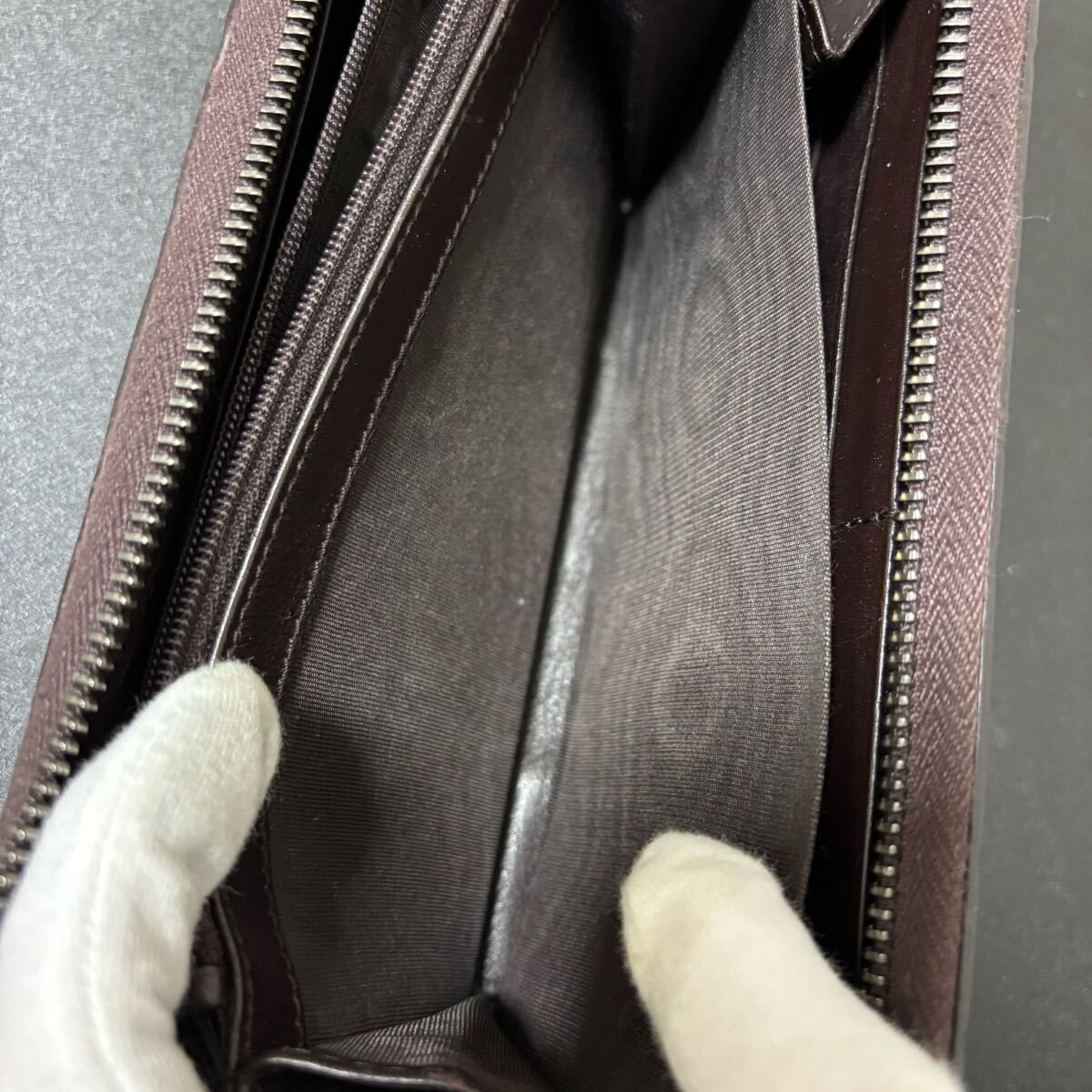 m2 GUCCI 長 財布 ジップ アラウンド ウォレット ラウンド ファスナー