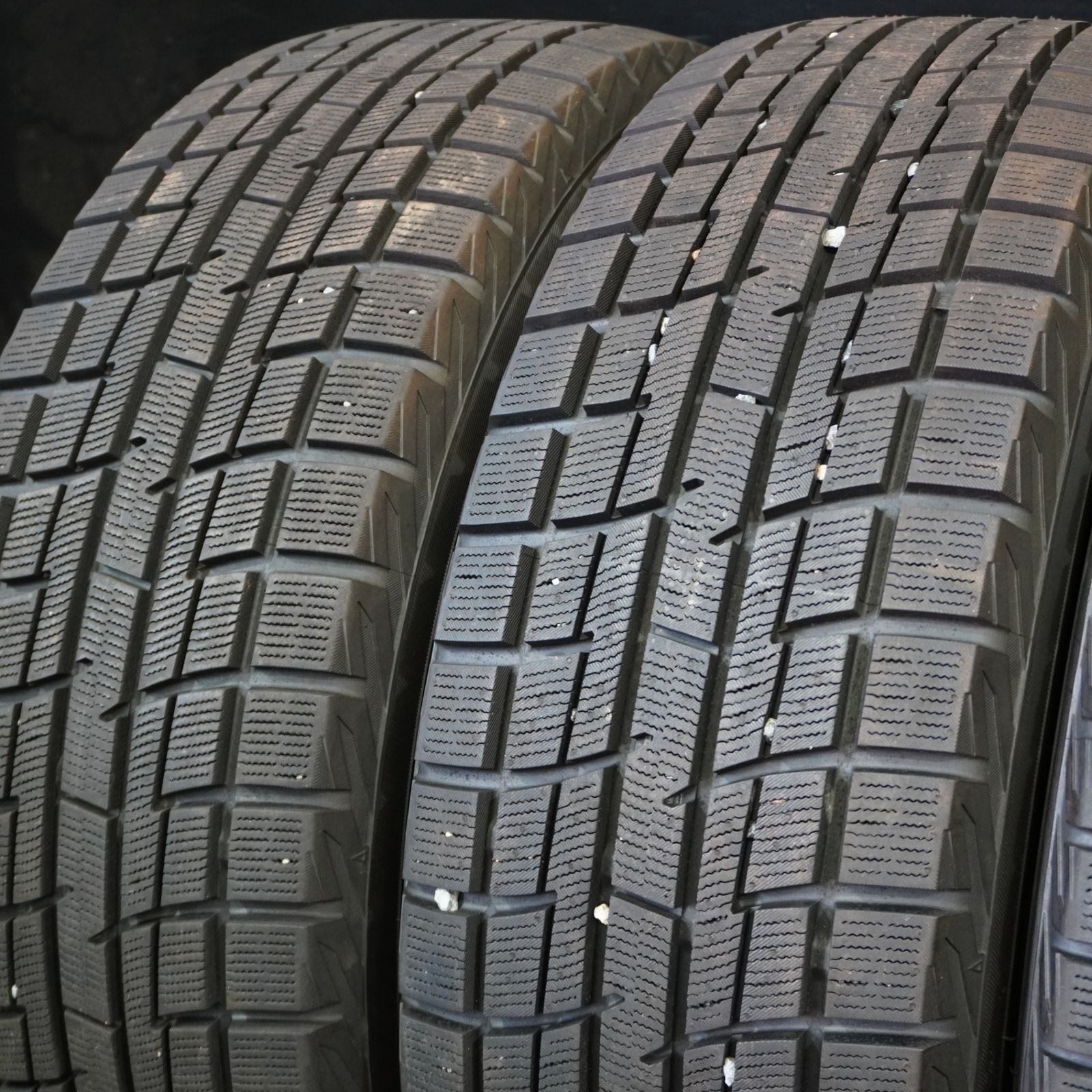 22年製 バリ山 イエローハット ICE BP 02 215 60 R 16 4本 スタッドレス クラウン マークX エスティマ オデッセイ ヴェゼル等