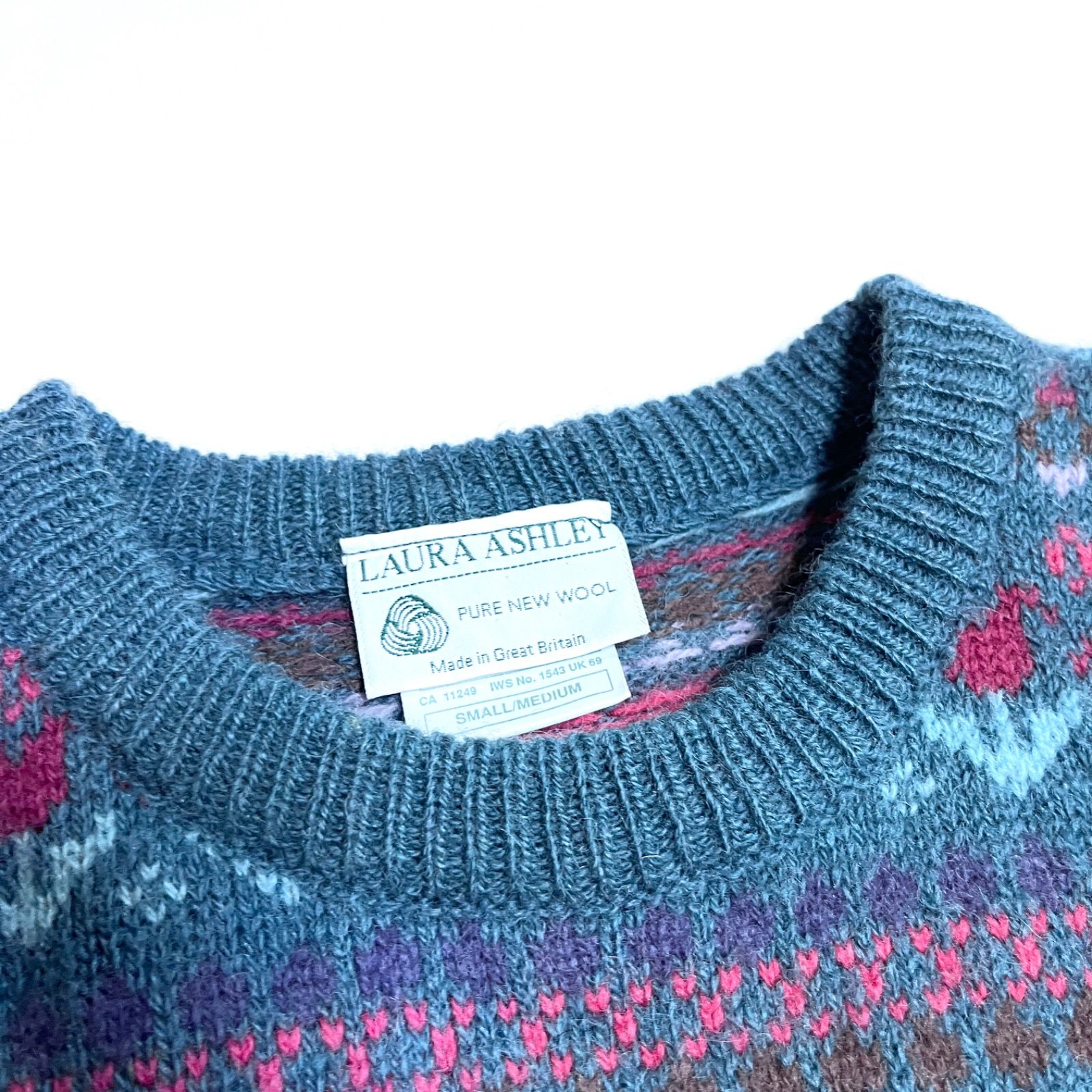 cZ10 LAURA ASHLEY ヴィンテージ 花柄 チューリップ柄 ノルディック 編み込み ウール 毛 ハンドメイド ニット セーター 厚手 大きいサイズ ゆったり　古着　ローラアシュレイ cZ10 LAURA ASHLEY ヴィンテージ 花柄 チューリップ柄 ノルディック
