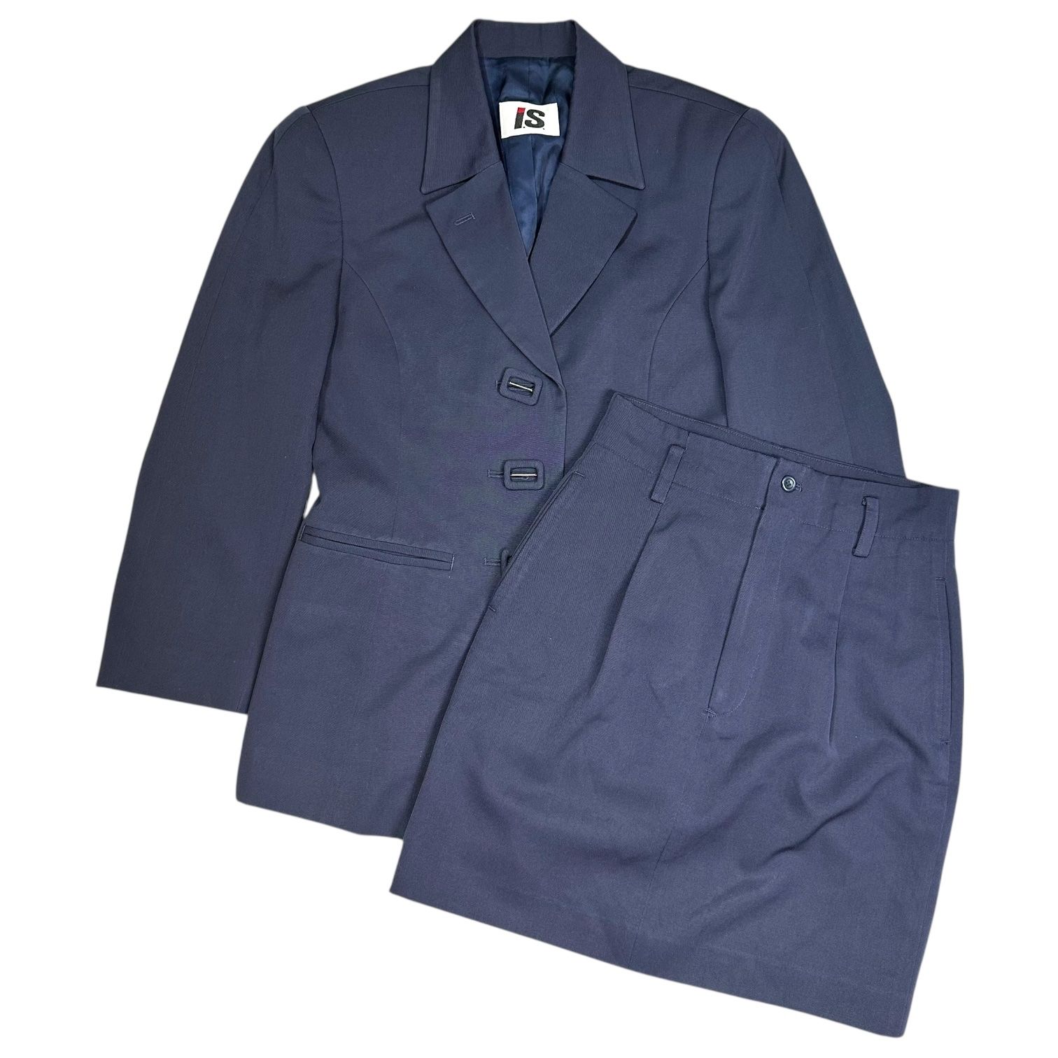 i.s. ISSEY MIYAKE(アイエス イッセイミヤケ) 91AW バックル デザイン