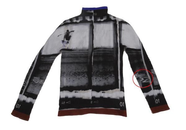 イッセイミヤケ ミーISSEY MIYAKE me グラフィックプリントストレッチ