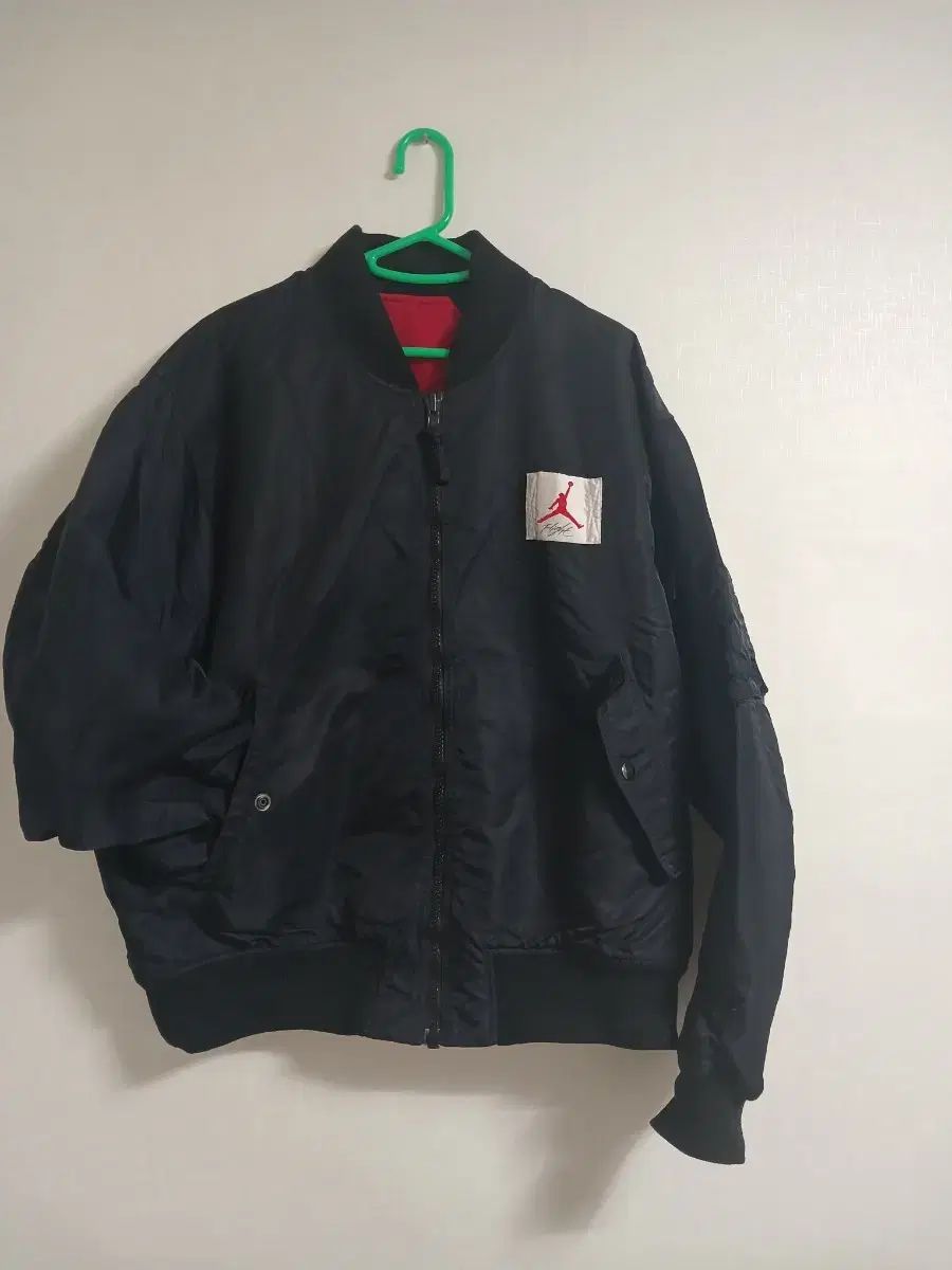 NIKE ジョーダン MA 1 リバーシブル ブルゾン ジャケット