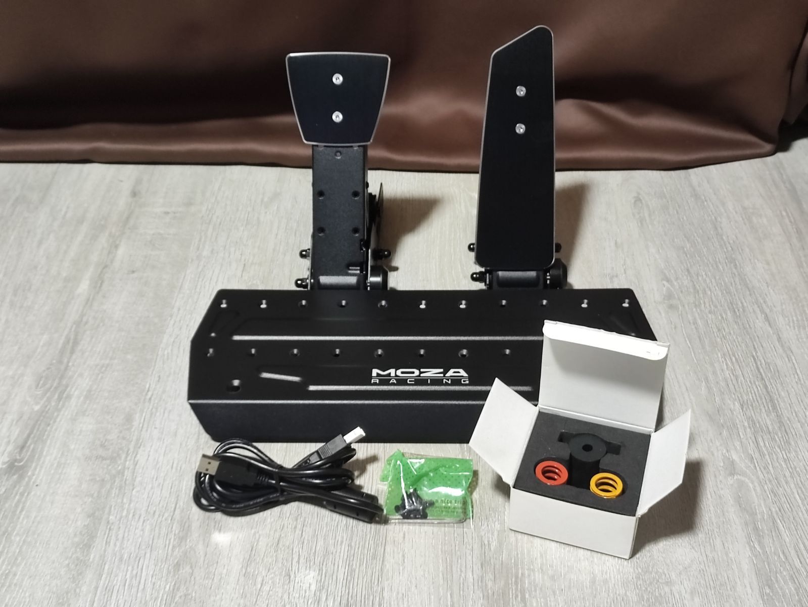 MOZA SR-P Racing Pedals 2ペダル Accessory Kit set 品 ハンコン