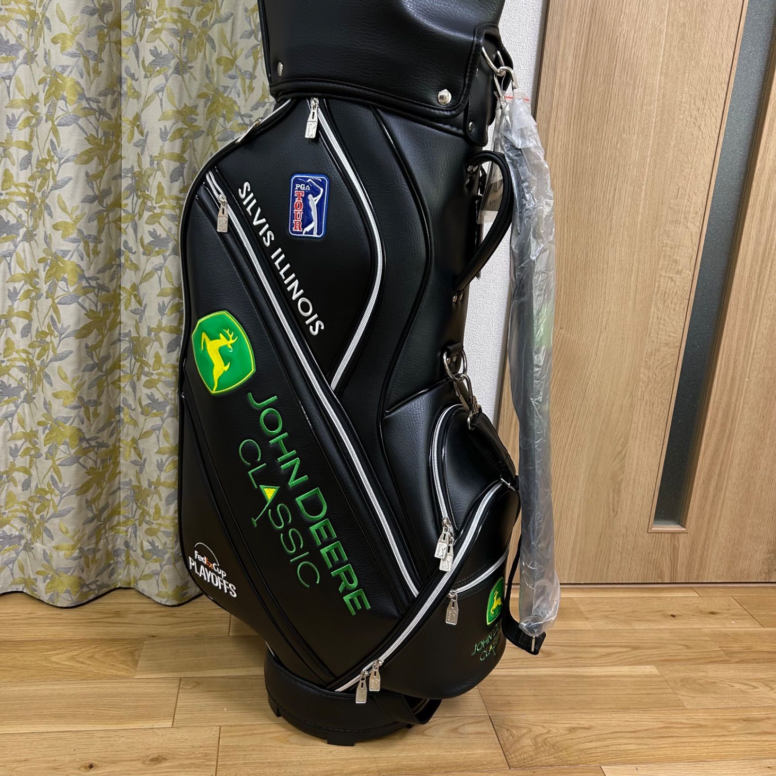 PGA TOUR JOHN DEERE CLASSIC キャディバッグ 限定品 PGA TOUR JOHN DEERE CLASSIC キャディバッグ 限定品