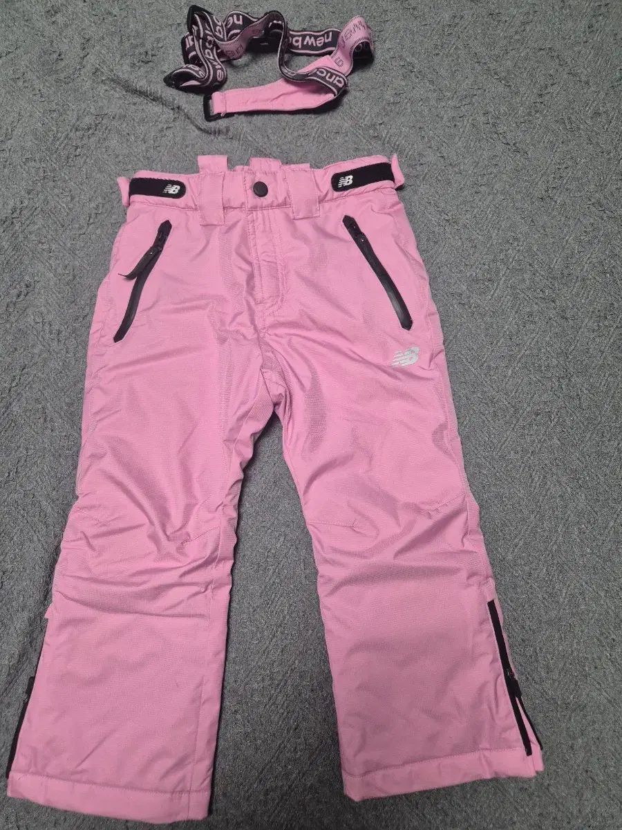 ニューバランス キッズ スキー ズボン 110サイズ