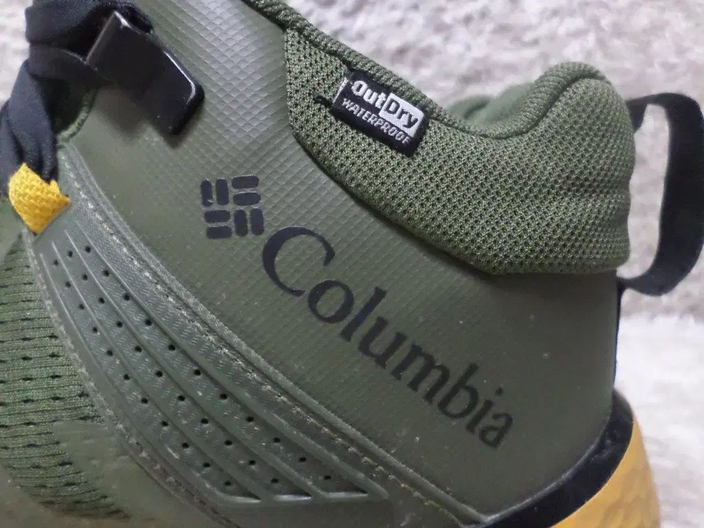  295 コロンビア FACET ウォータープルーフ トレッキングシューズ 靴 登山靴 トレッキングシューズ アウトドアシューズ
