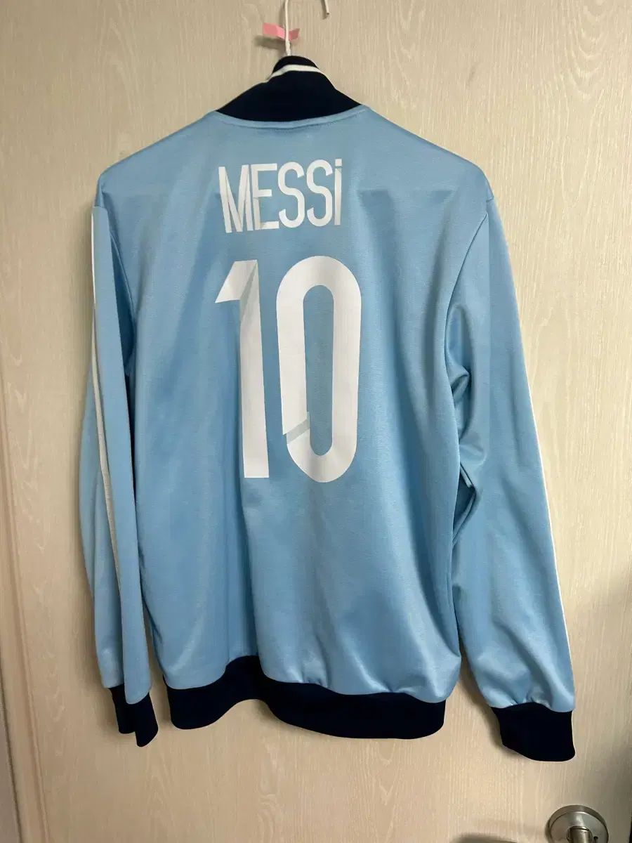 adidas アディダス アルゼンチン代表 メッシ ジャージ サイズ 95 出品