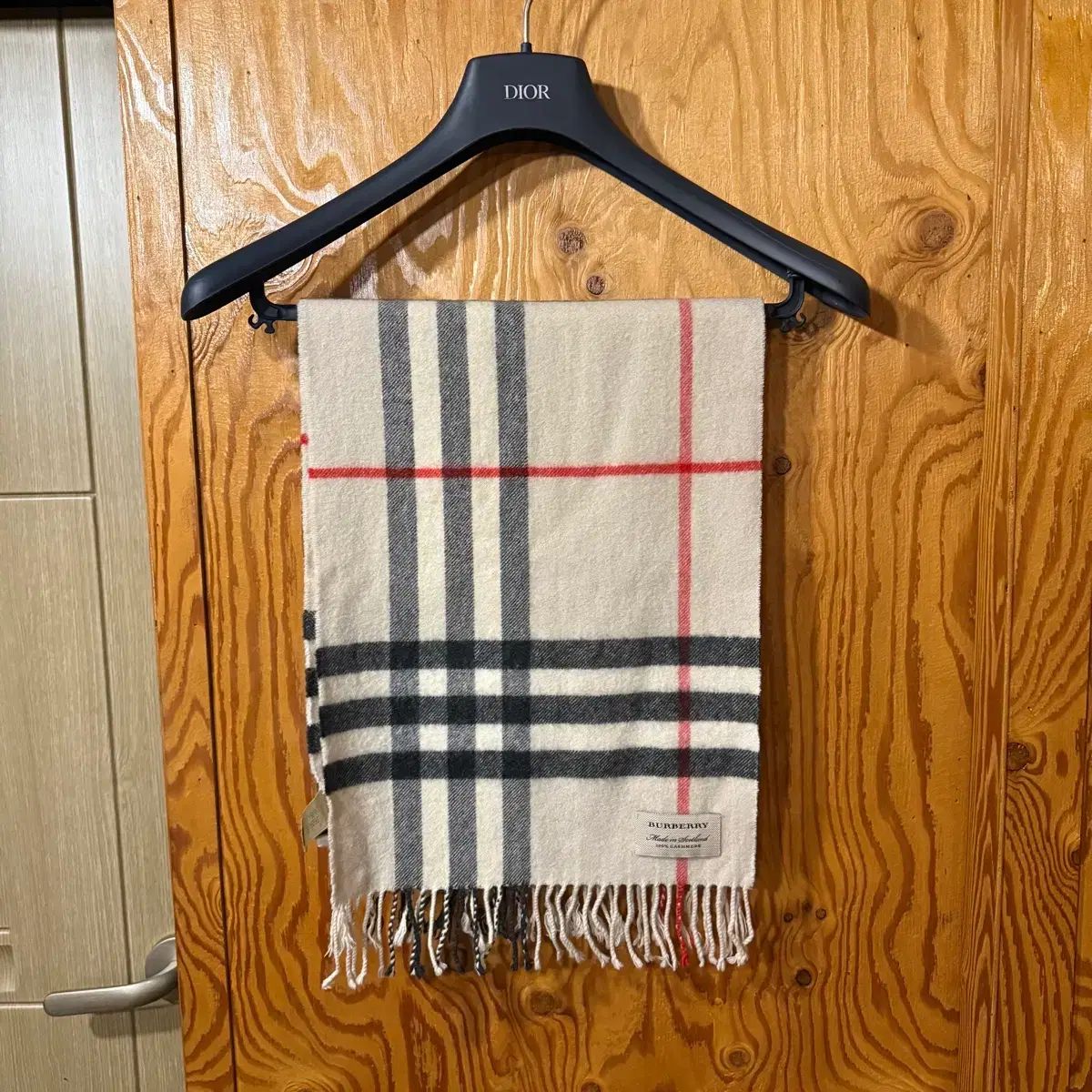 バーバリー 23 f w カシミア マフラー 首巻