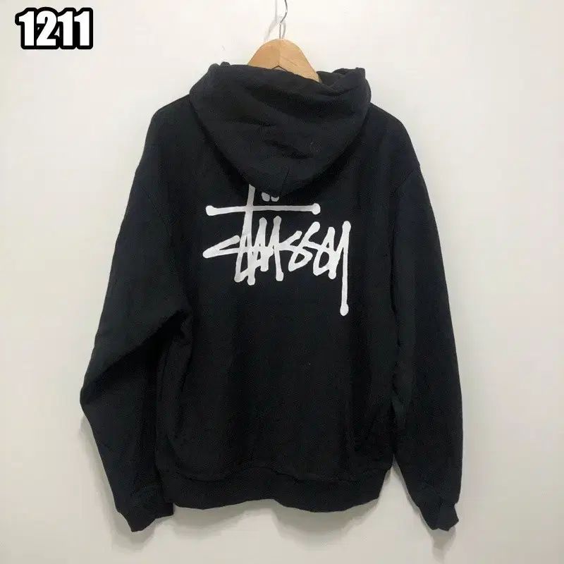 XL STUSSY ベーシック ピグメント ダイド フーディー ブラック