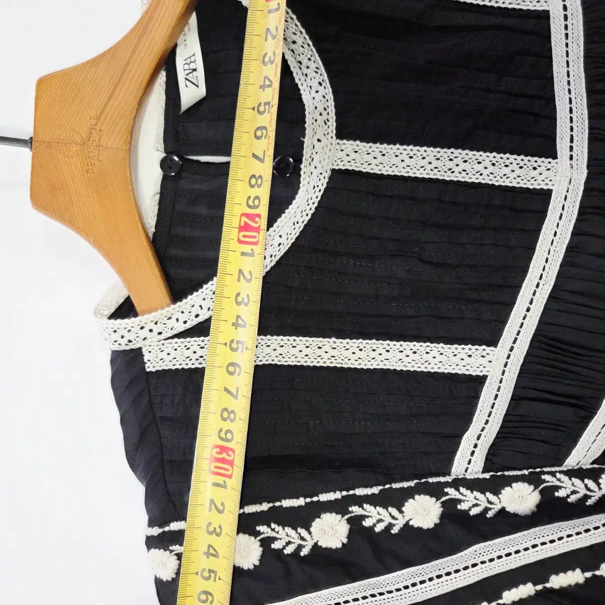 らさら  ザラザラとした質感の、モダンな大型の花器【ZARA - ザラ】