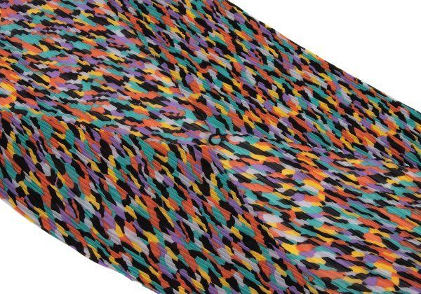 イッセイミヤケISSEY MIYAKE プリーツ総柄プリントスカーフ マルチ