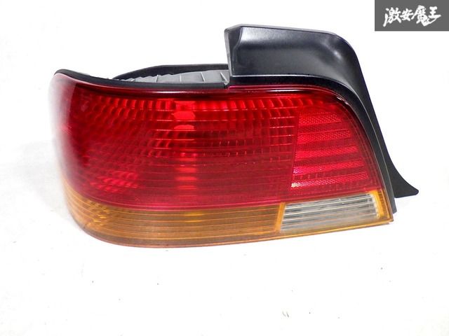 ホンダ 純正 E-KA9 レジェンド テールランプ テールライト 左 助手席