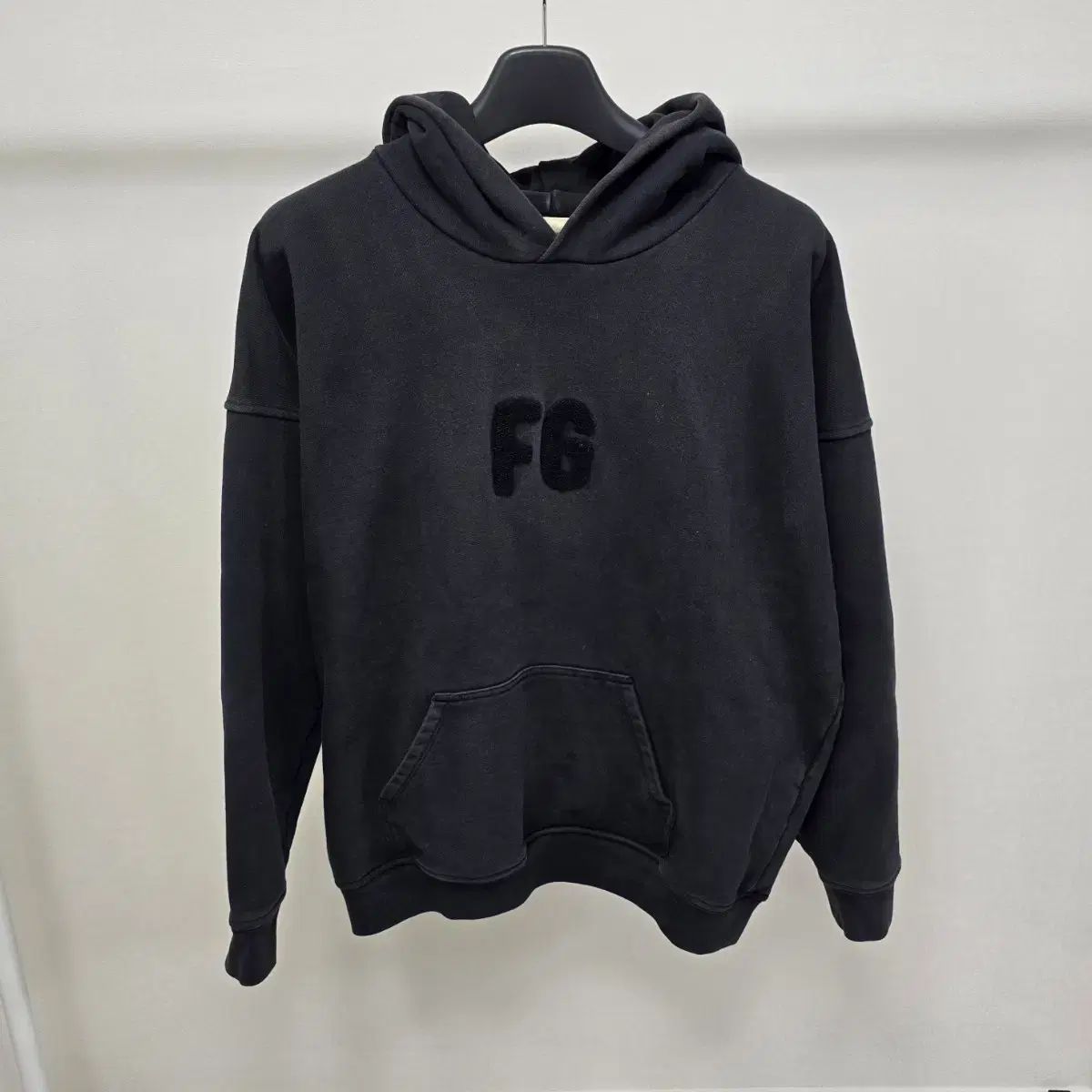 FEAR OF ベスト GOD フィアオブゴッド ロゴ Tシャツ mサイズ 100 105