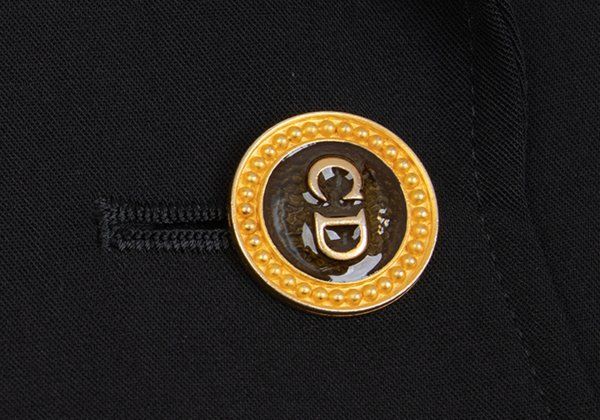 クリスチャンディオールChristian Dior メタルロゴボタンラウンド