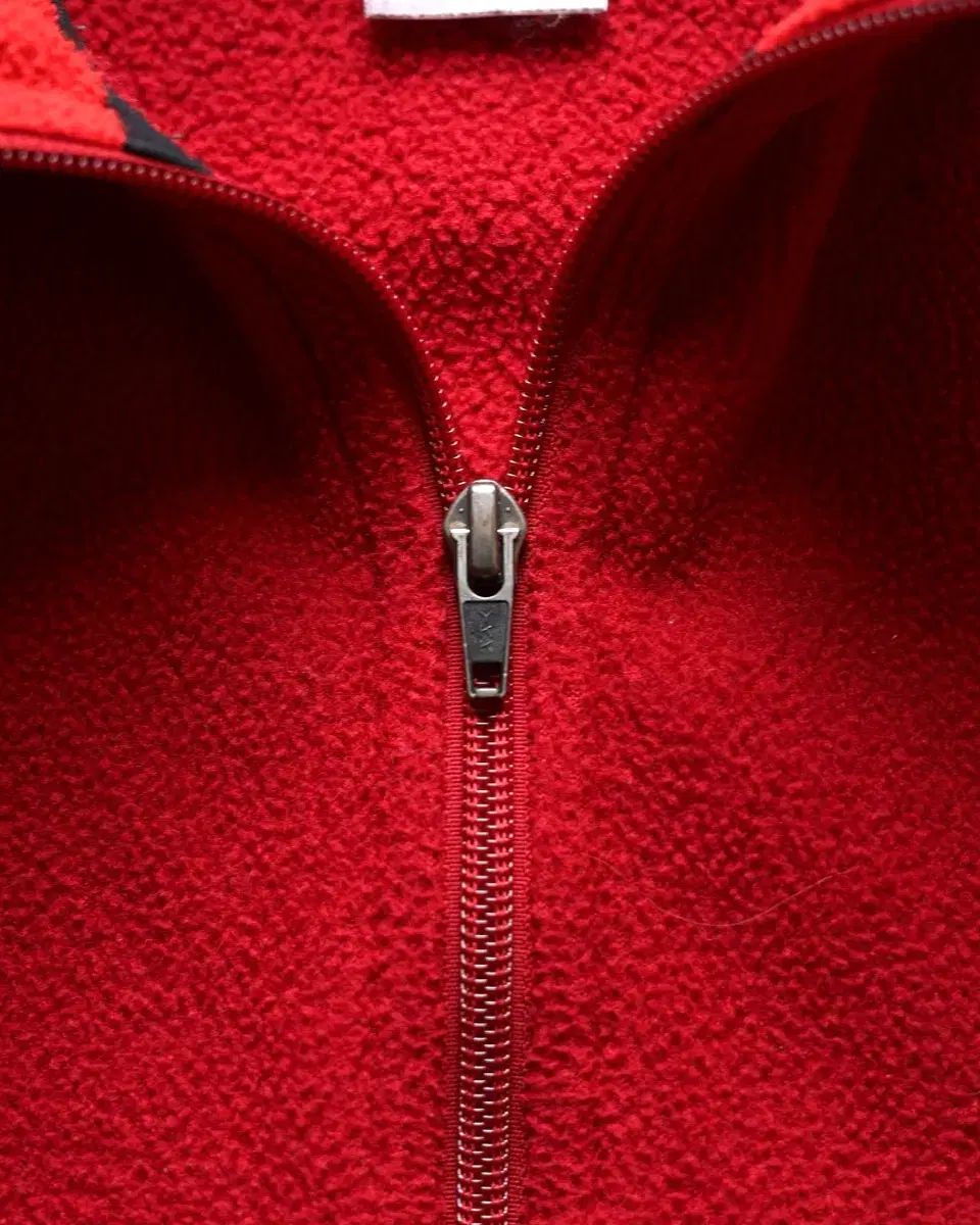  パタゴニア 10 s マスピューピアル シンチラ フリース Rojo Red その他 アウター