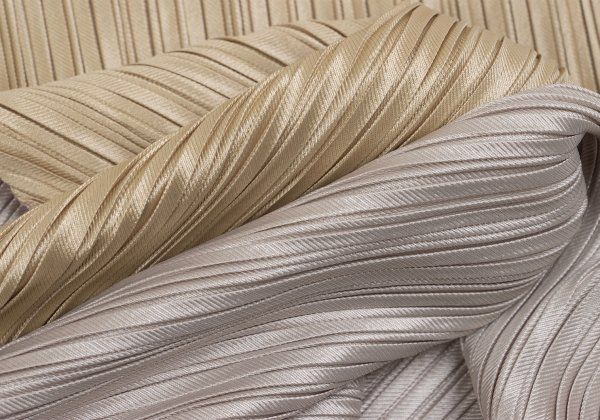 プリーツプリーズPLEATS PLEASE バイカラープリーツストール ゴールド