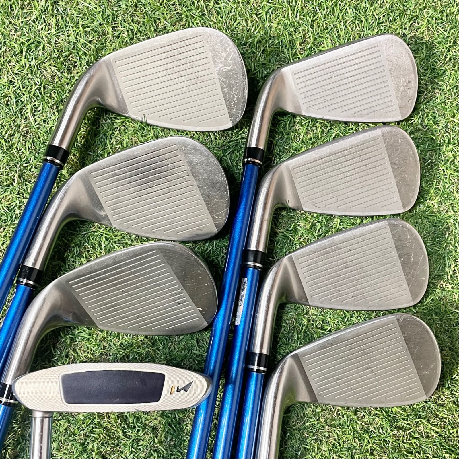 【バッグ新品】ゼクシオ MP1300 ゴルフクラブセット メンズ S 12本 右 ゼクシオ MP1300 メンズクラブ ゴルフセット キャディバッグ付き 右利き