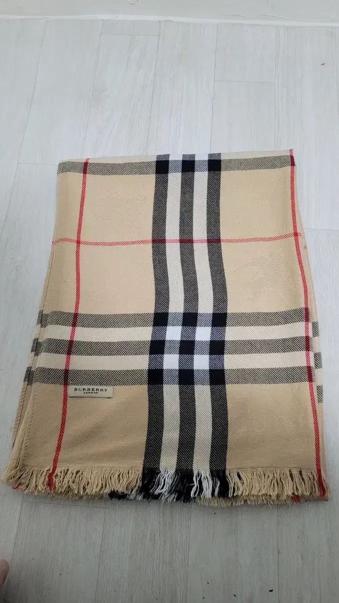 BURBERRYバーバリーLONDONロンドン ライトベージュ