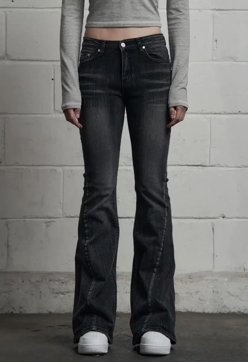 SLUB CAT WASHING DENIM PANTS BLACK