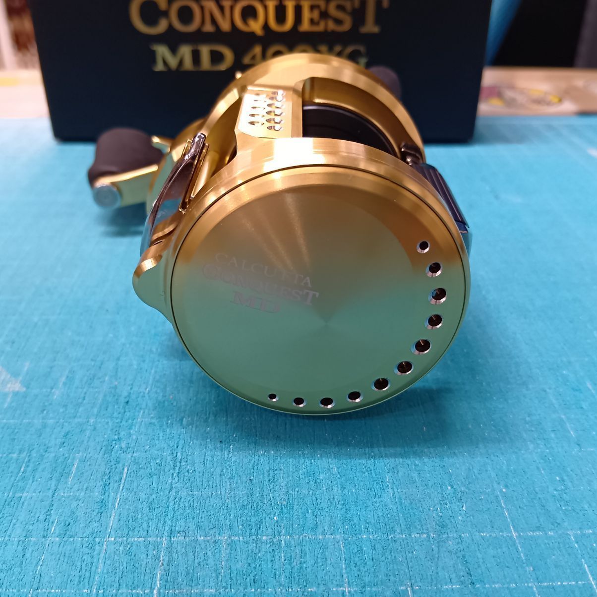 併売 シマノ 23カルカッタコンクエスト MD 400 XG 巻き感スムーズ ジグセット トップウォータールアー