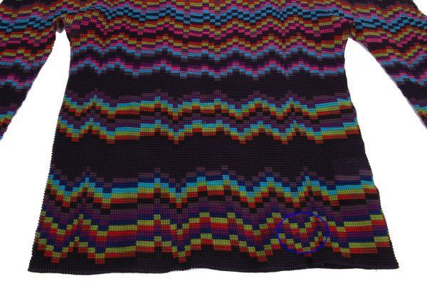 イッセイミヤケ ミーISSEY MIYAKE me カラフルウェーブプリント