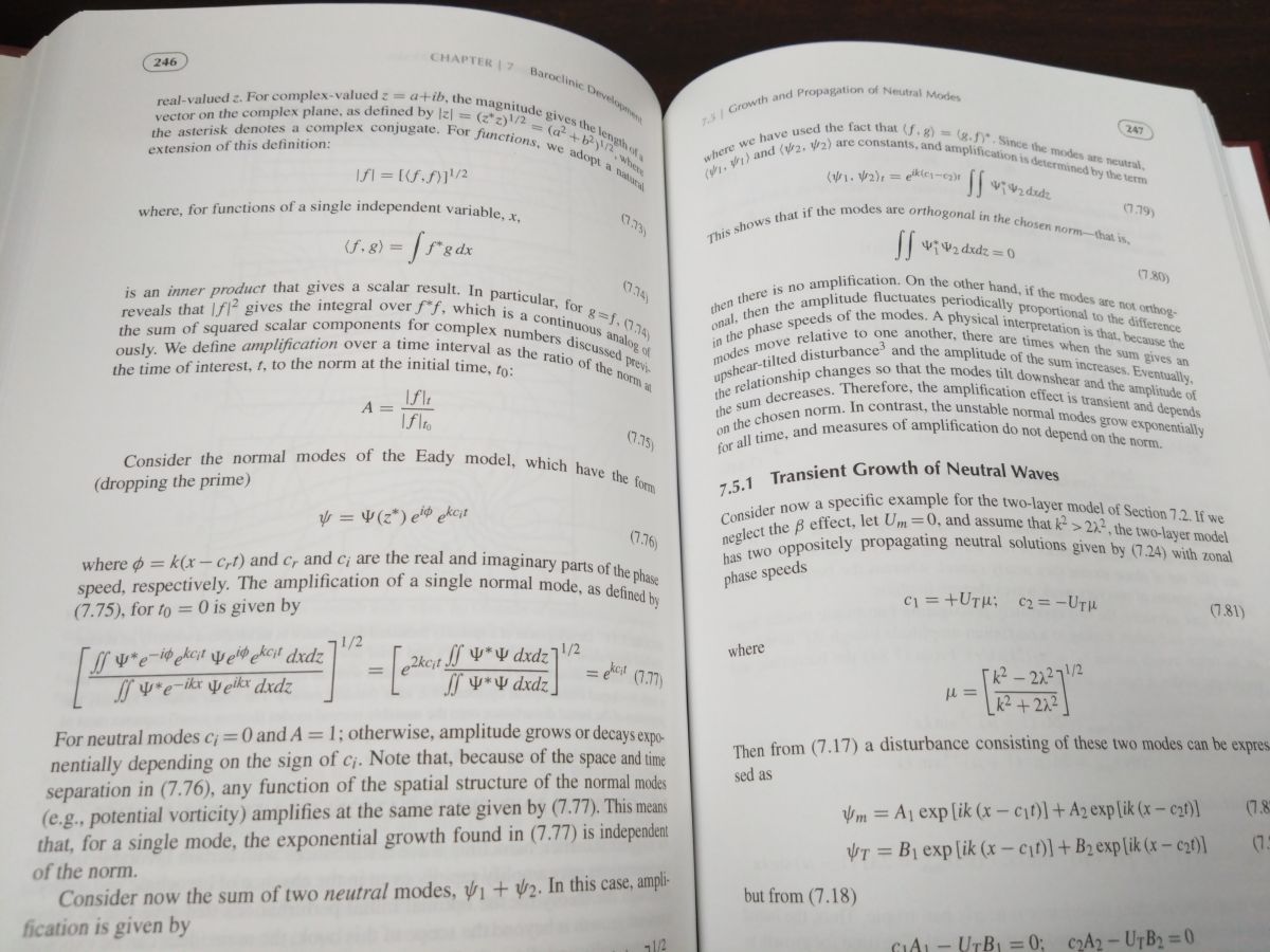 洋書】【地学】 An Introduction to Dynamic Meteorology Holton James