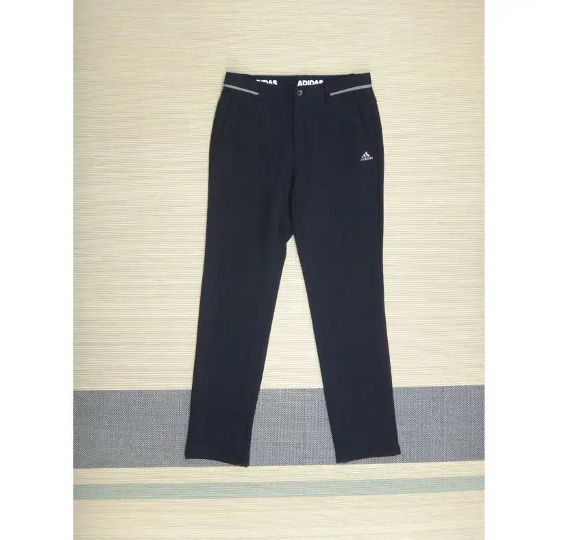 32インチ アディダス メンズ 밴딩 起毛 ゴルフ ズボン ネイビー