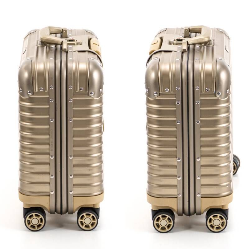 Rimowa Topas Titanium Gold 26リモワ トパス 64L RIMOWA リモワ TOPAS Titanium トパーズ チタニウム 26L 機内持ち込み