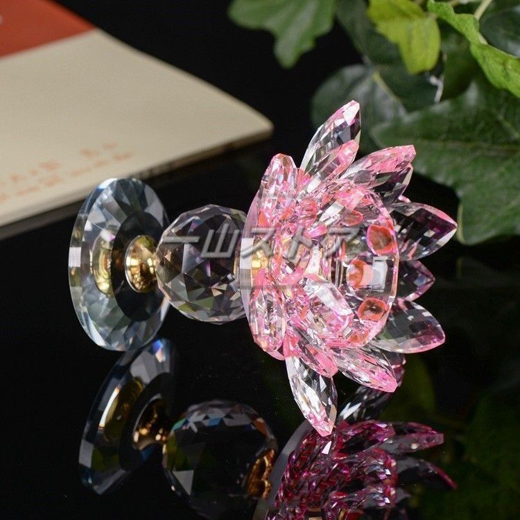 新品・未使用】 燭台 キャンドルホルダー クリスタルガラス 蓮の花