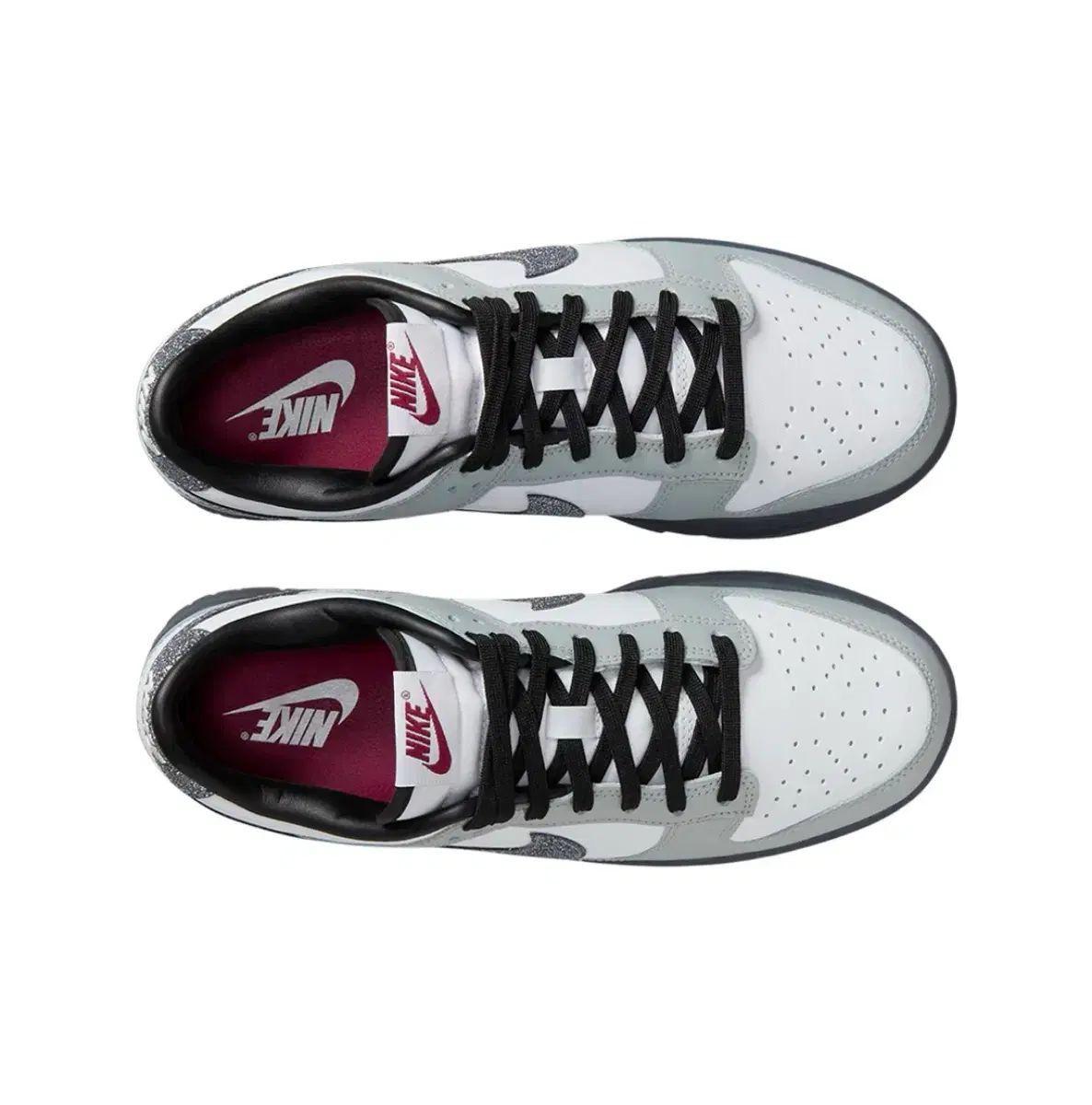 ナイキ ウィメンズ ダンクロー LX 245