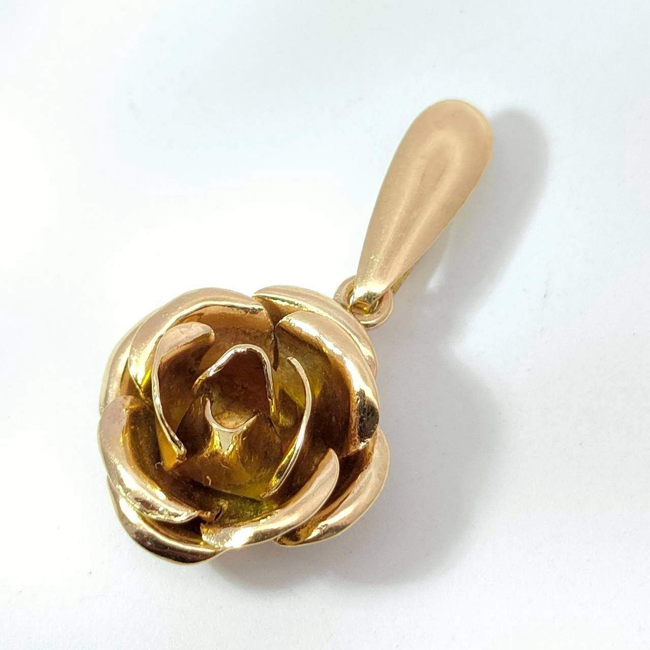 18金 K 18 薔薇 デザインネックレストップ レディース 1 4 g D 937